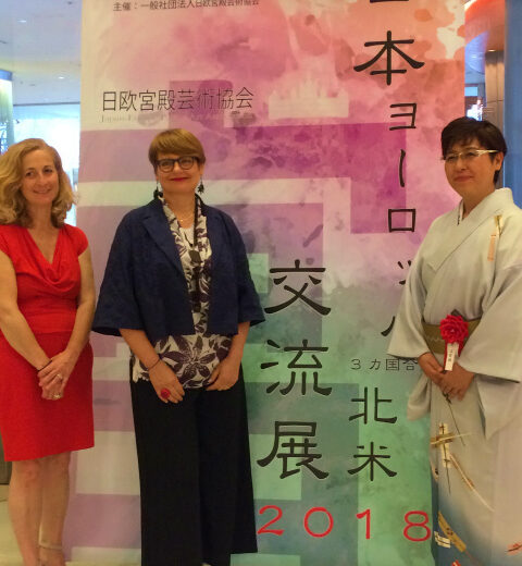 東京芸術劇場でインタビュー